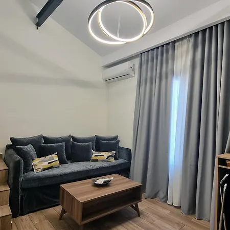 Asteroskoni Luxury Daire