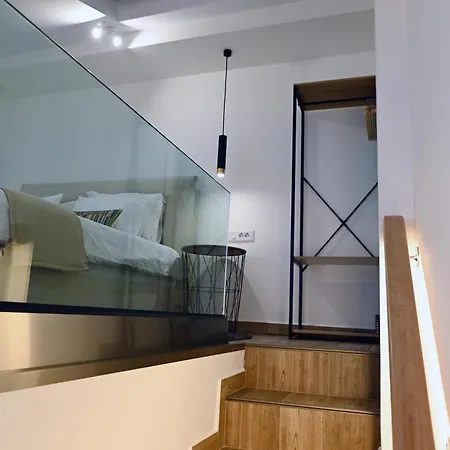 Asteroskoni Luxury *