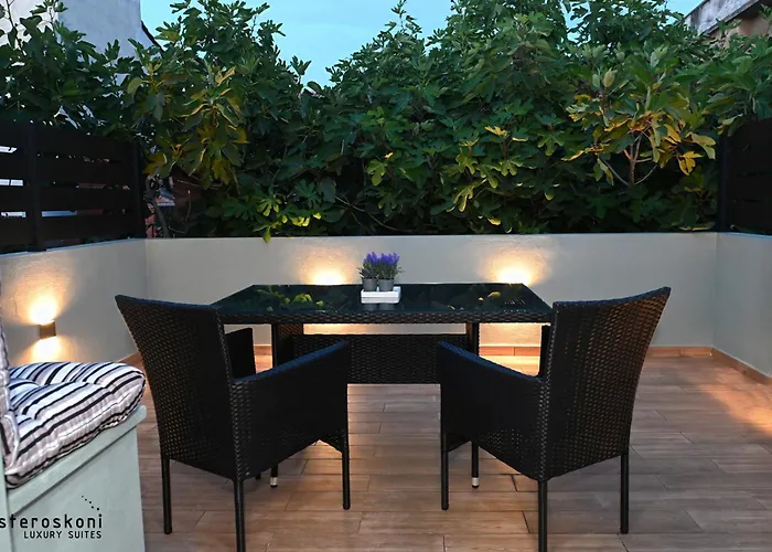 Asteroskoni Luxury * נאפפליו